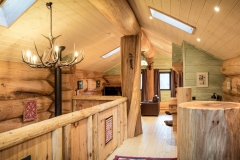 Certhia cabin at Eagle Brae, Scottish Highalnds, January 2019