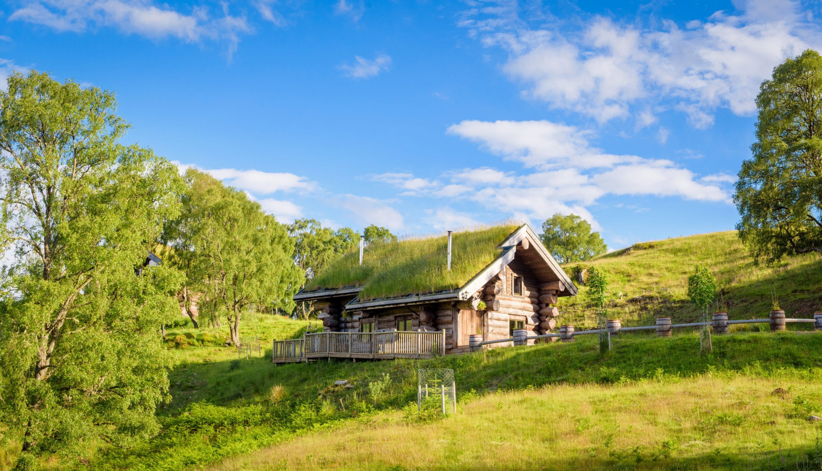 Beautiful log cabin Strix on a summers day