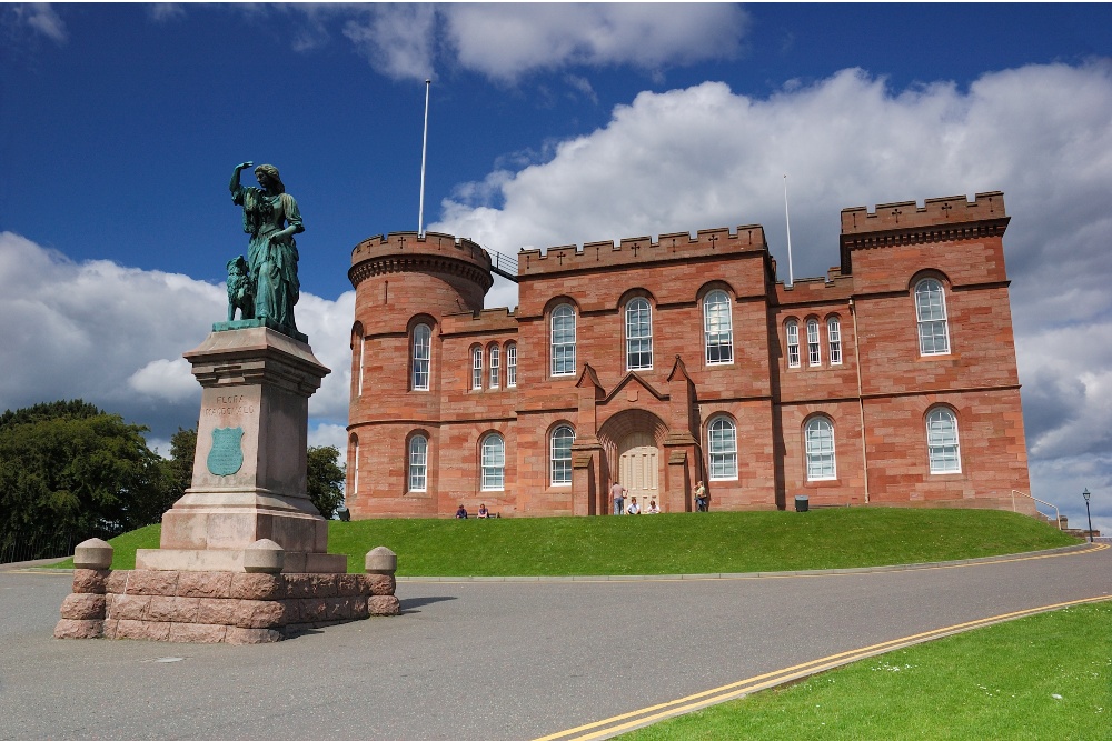 The two towers of Inverness Castle