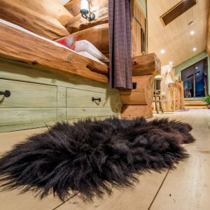 Hebi sheep-skin rugs
