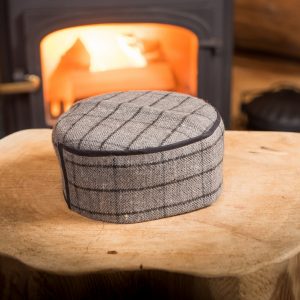 Dark grey square - black rim