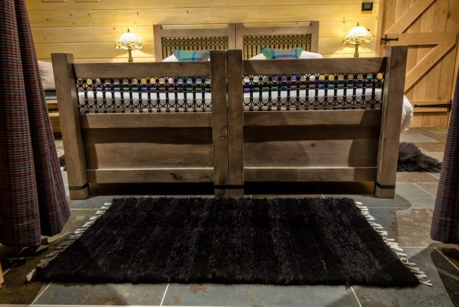 Hebridean woven rugs - Image 2